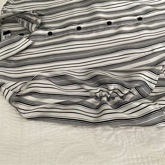 STUDIO 1940, BLACK AND WHITE STRIPED BLOUSE, SIZE: XL - Picture 6 of 11
